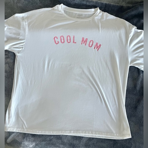 Cool Mom Tee Sz L Excellent condition - Picture 2 of 5